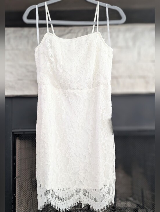 Lulus Dresses & Skirts - Lulu's White Lace Spaghetti Strap Dress